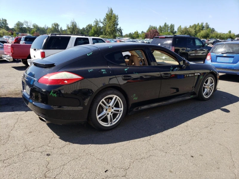 Porsche Panamera, снимка 3 - Автомобили и джипове - 47781376