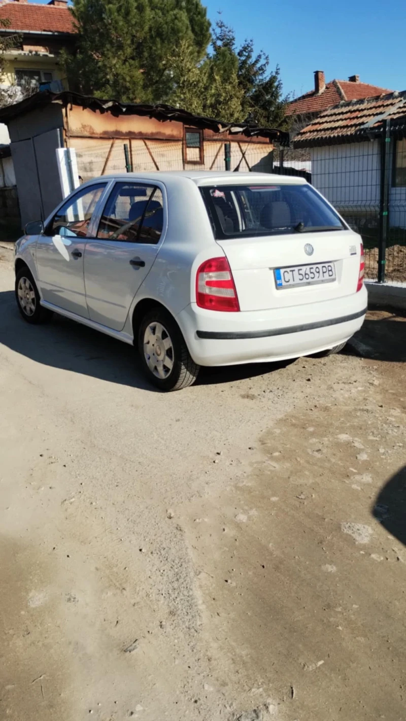 Skoda Fabia, снимка 3 - Автомобили и джипове - 48921429