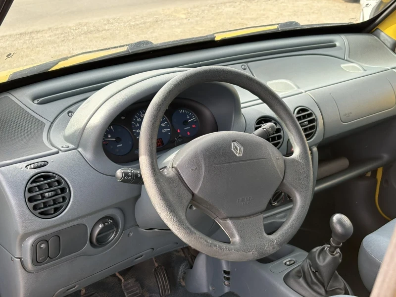 Renault Kangoo * 1.4* СЕРВИЗНА* ИСТОРИЯ* , снимка 6 - Автомобили и джипове - 49451502