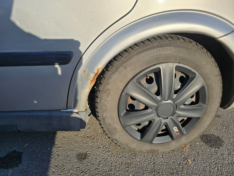 Opel Astra, снимка 15 - Автомобили и джипове - 52267945