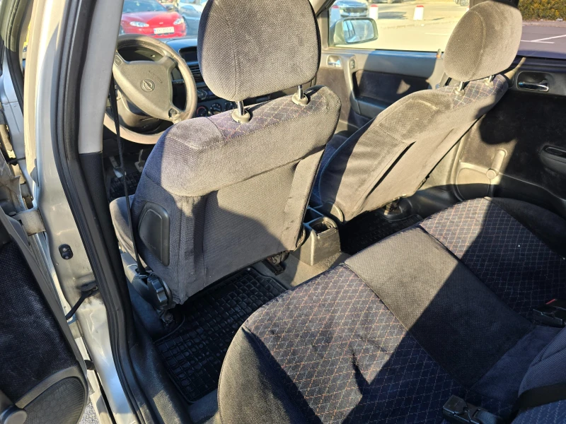 Opel Astra, снимка 11 - Автомобили и джипове - 52267945