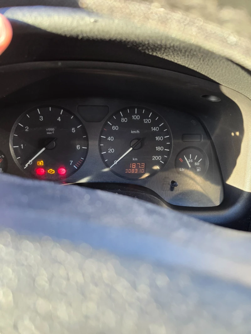 Opel Astra, снимка 12 - Автомобили и джипове - 52267945