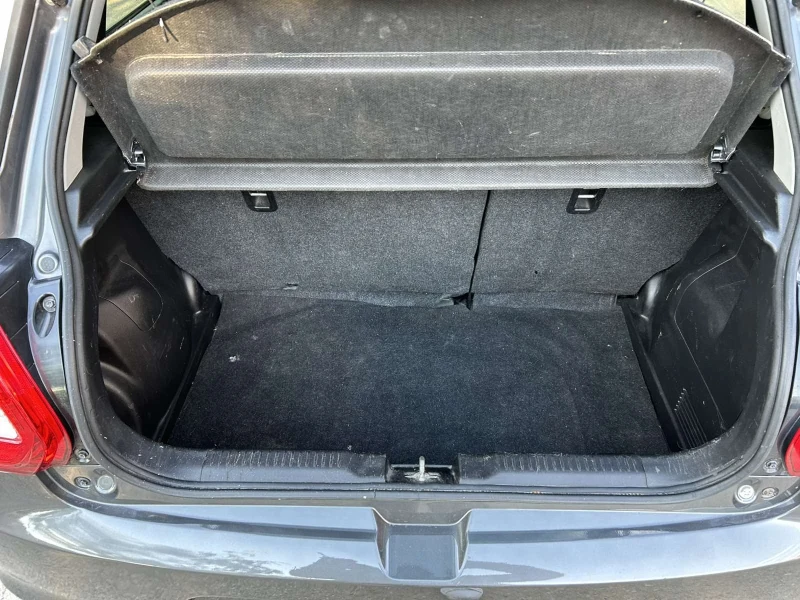 Suzuki Swift 1.3, снимка 12 - Автомобили и джипове - 52589102