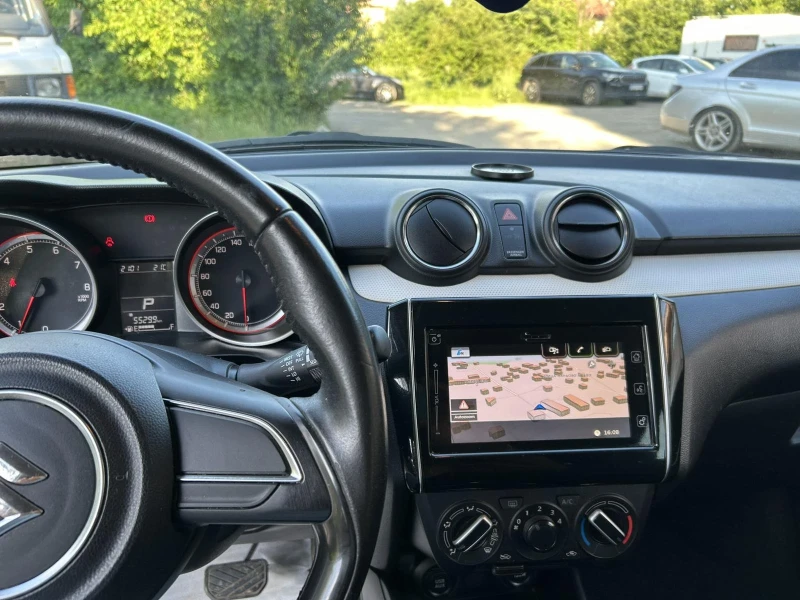 Suzuki Swift 1.3, снимка 15 - Автомобили и джипове - 52589102