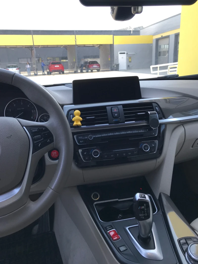 BMW 320 MODERN , снимка 10 - Автомобили и джипове - 52927082