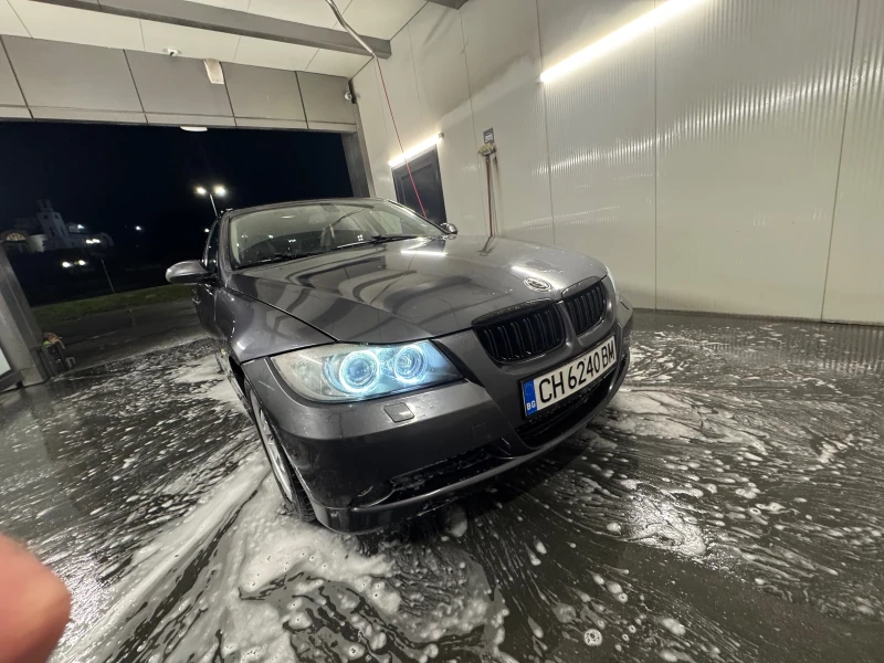 BMW 320, снимка 4 - Автомобили и джипове - 53481877