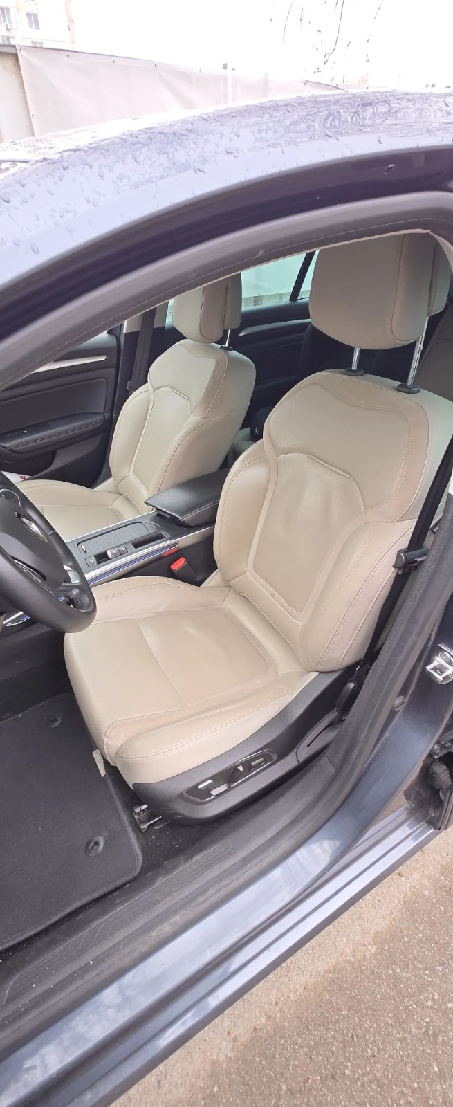 Renault Megane 1.5 DCI, снимка 12 - Автомобили и джипове - 54062843