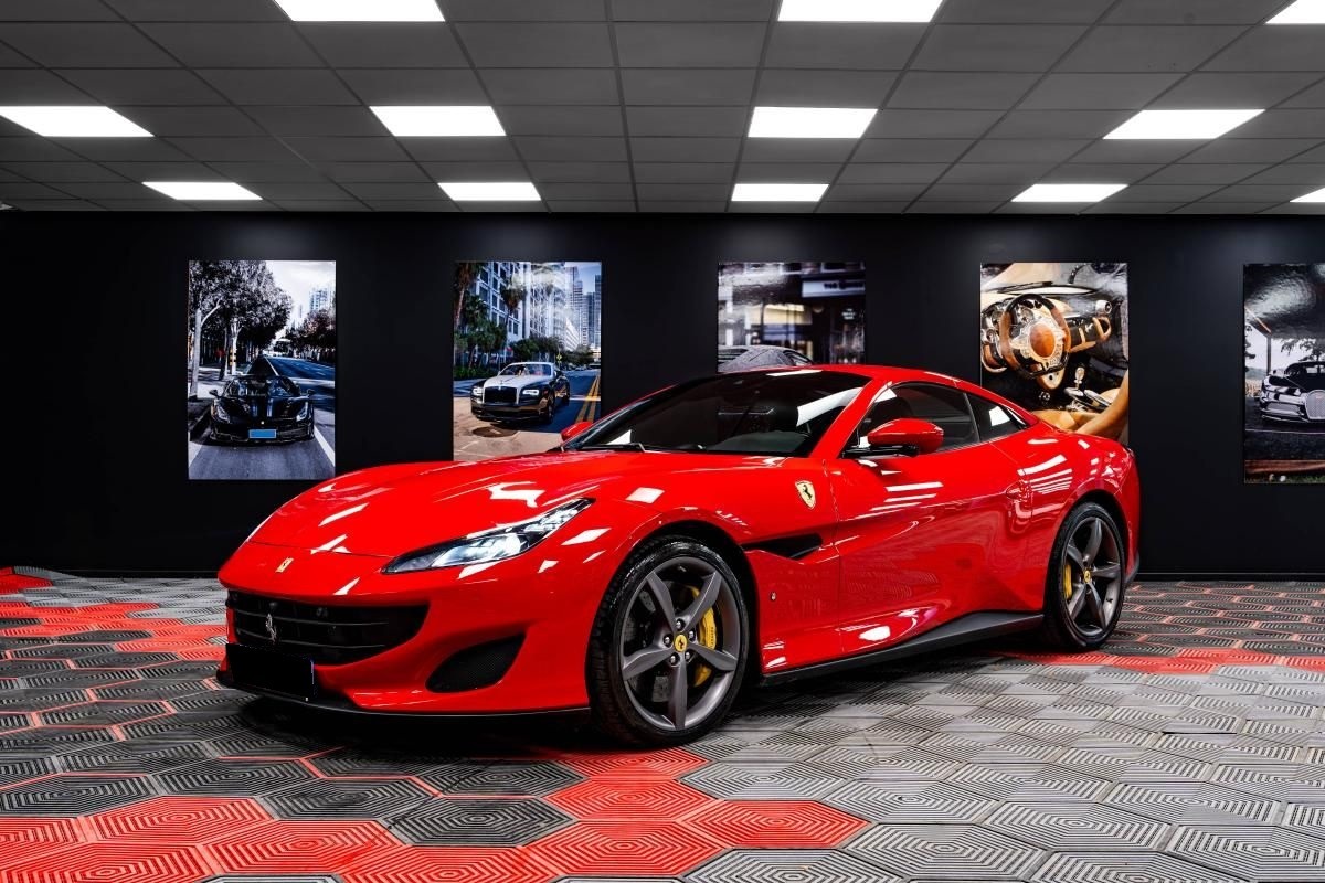 Ferrari Portofino 3.9 V8 - изображение 1
