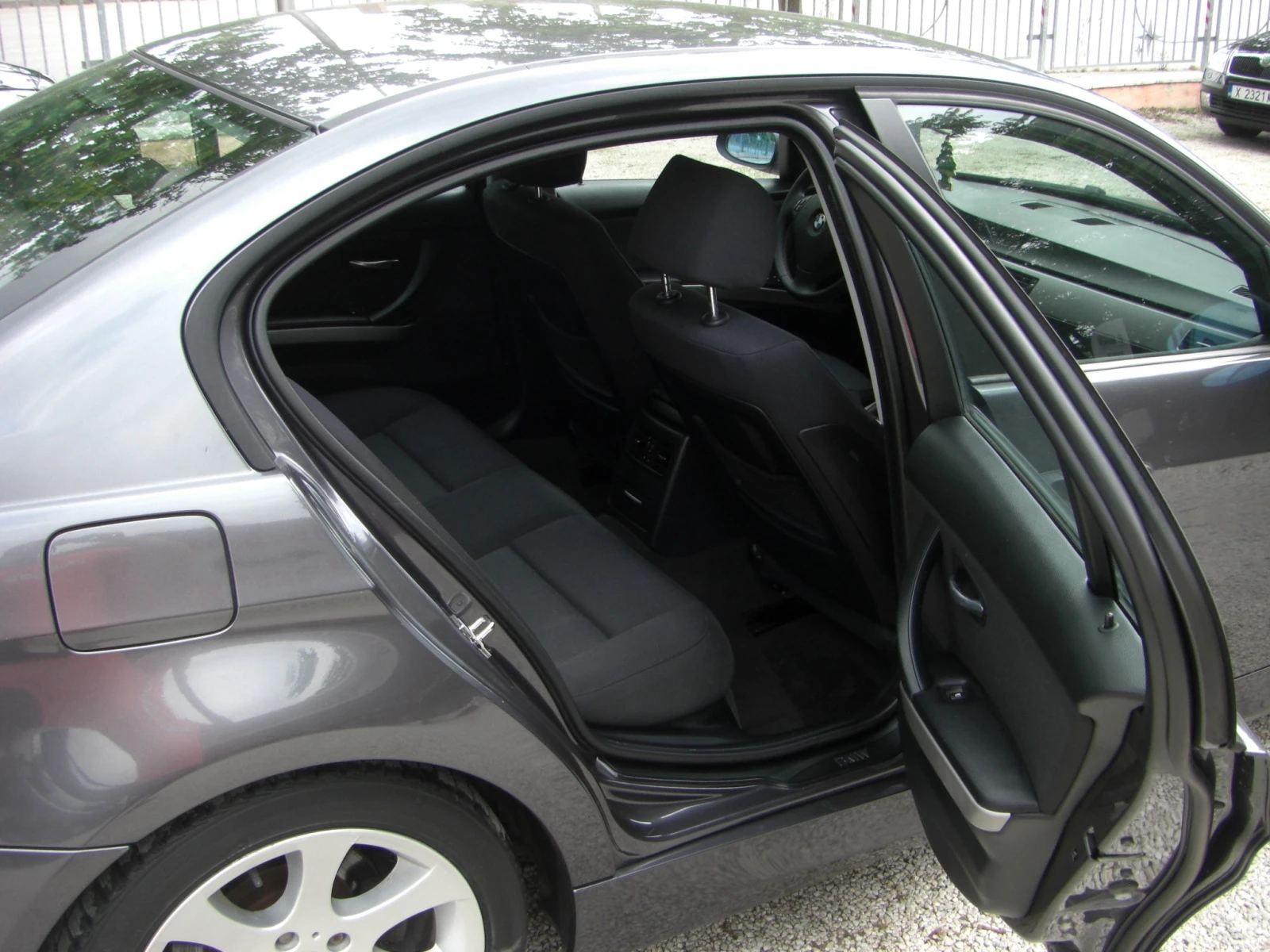 BMW 320 i 6ck. 150k.c | Mobile.bg — изображение 14