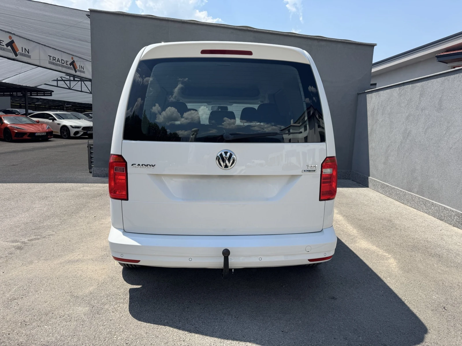 VW Caddy 2.0TDI DSG - изображение 5