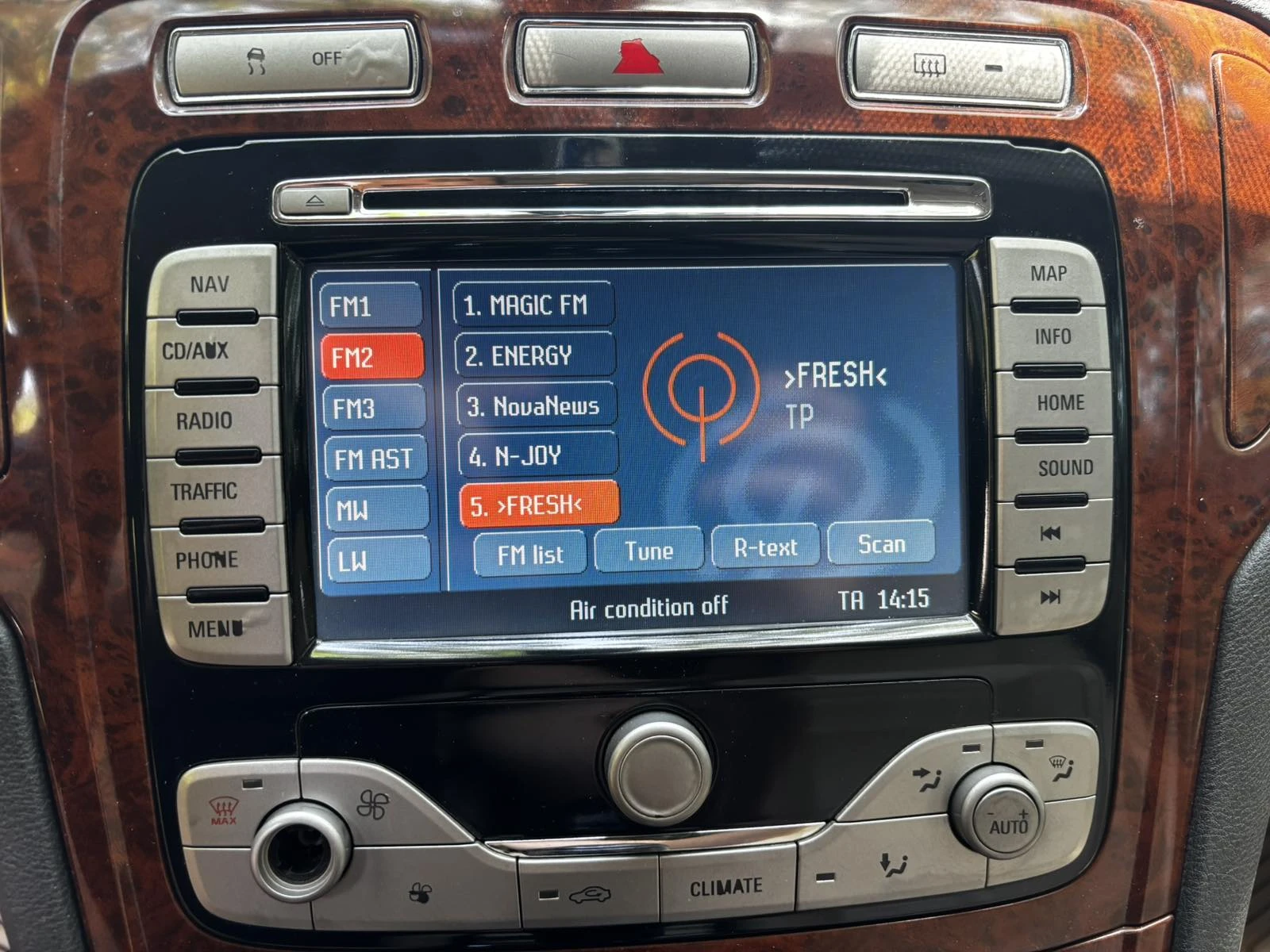Ford Mondeo  - изображение 8