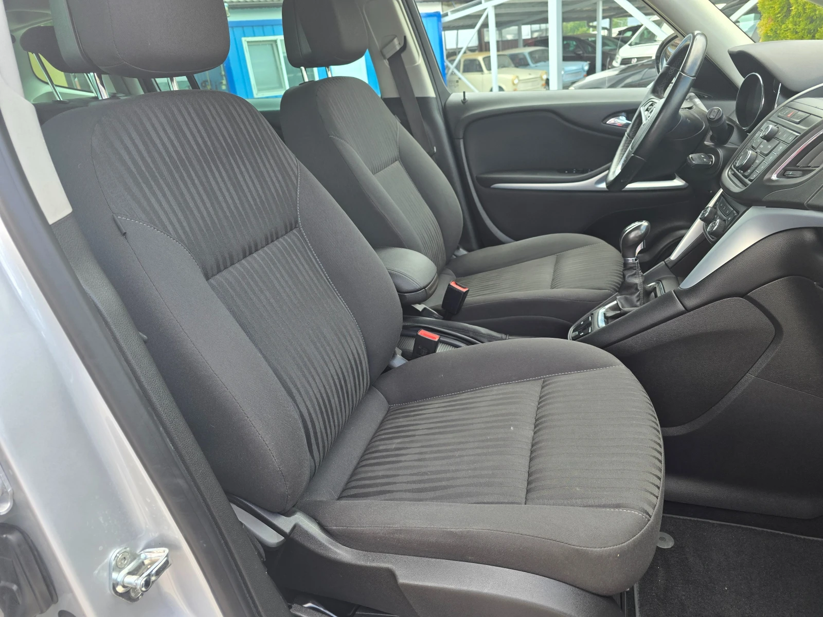 Opel Zafira 2, 0 CDI 7 МЕСТА !! РЕАЛНИ 79000 км. - изображение 10
