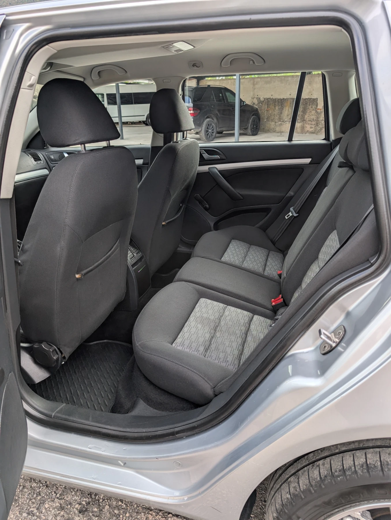 Skoda Octavia 1.9 TDI 4x4 - изображение 10