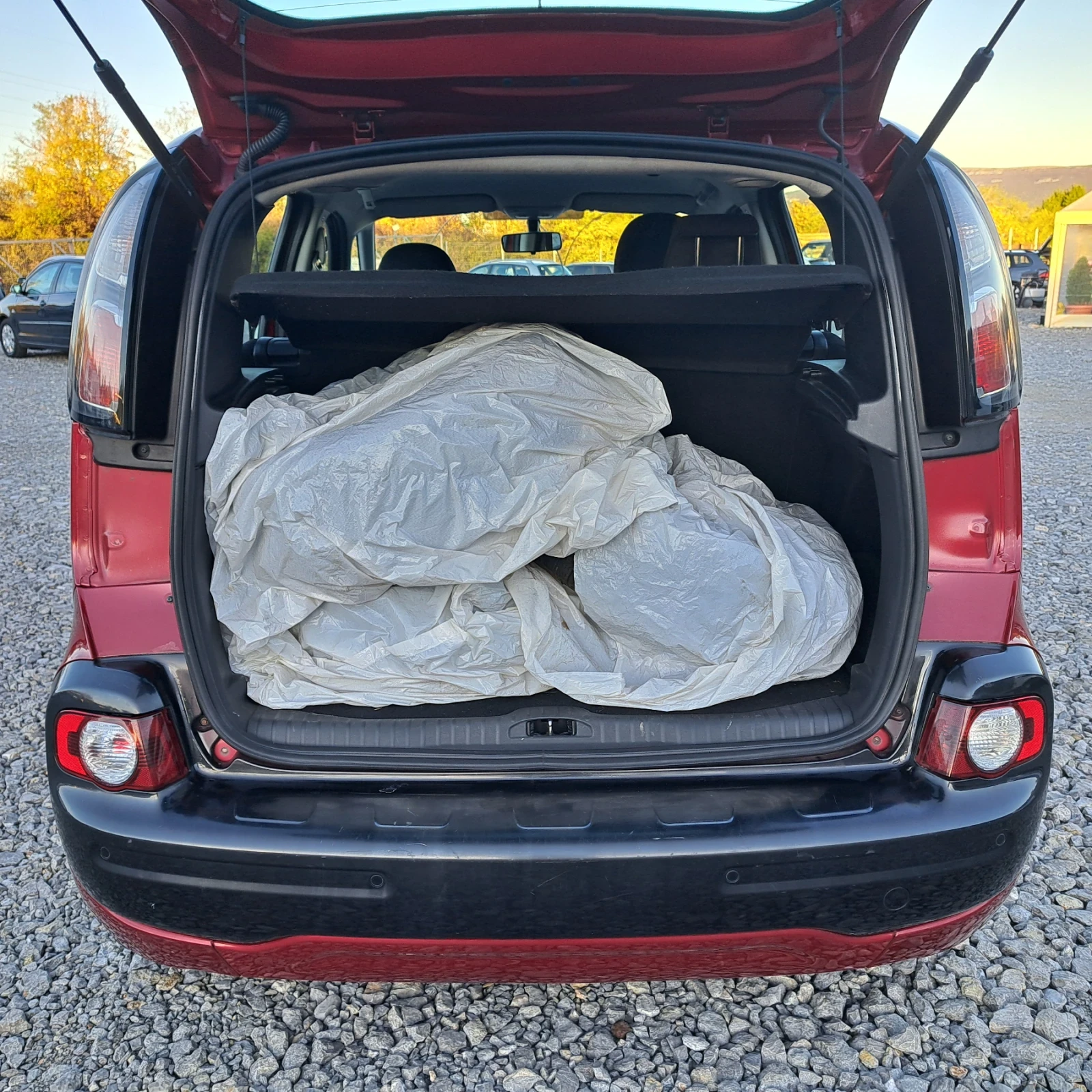 Citroen C3 Picasso 1.6 HDI - изображение 10