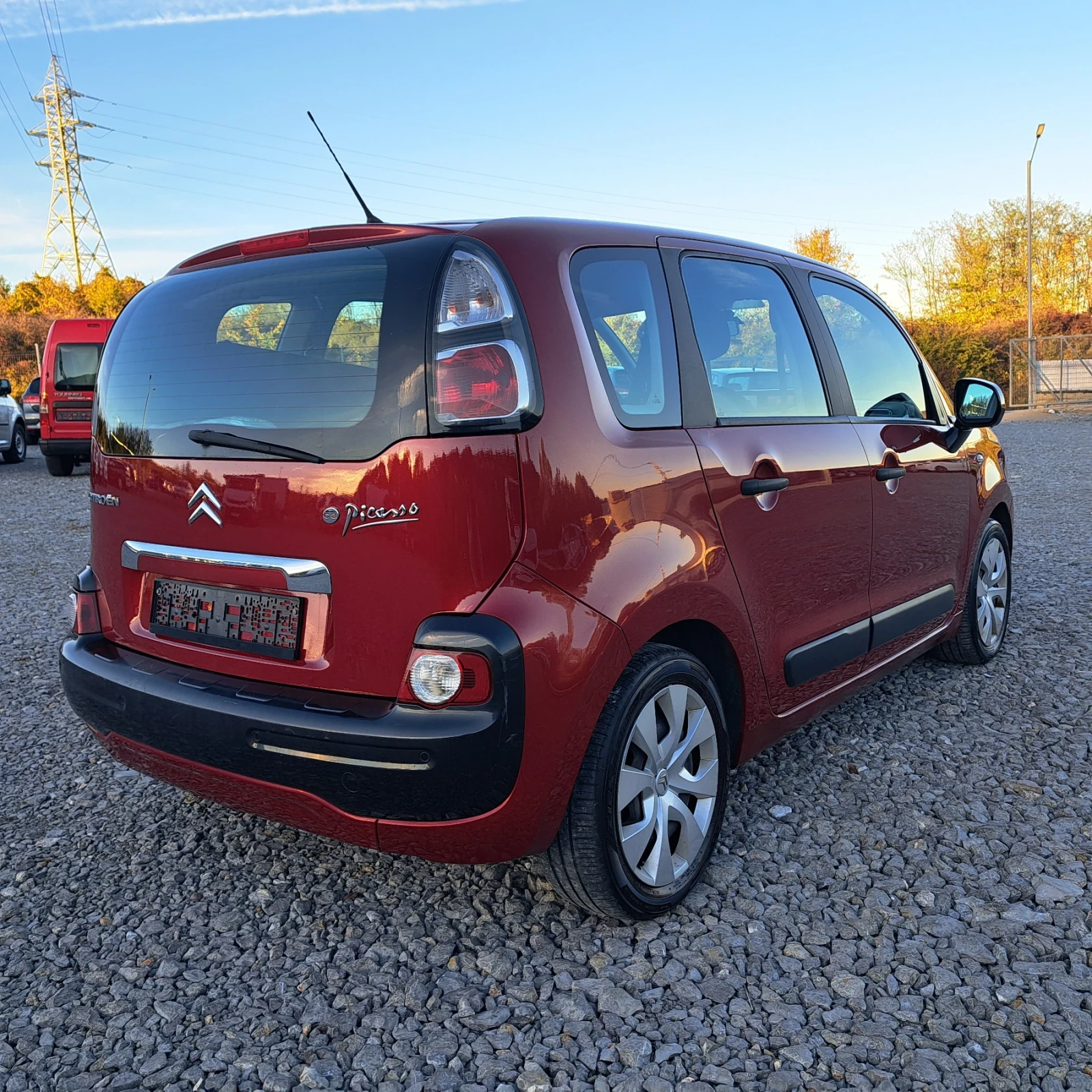 Citroen C3 Picasso 1.6 HDI - изображение 4