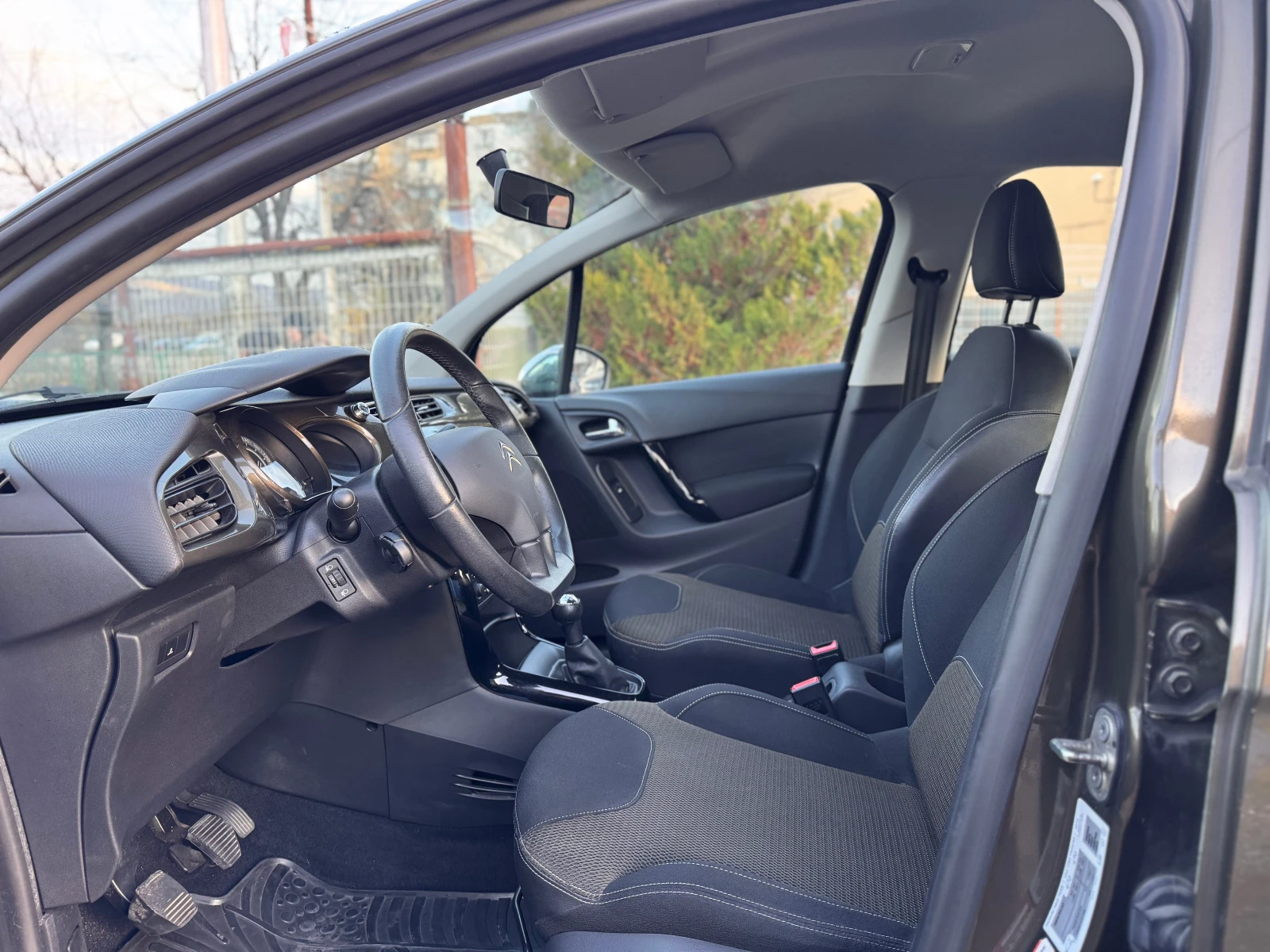 Citroen C3 1.4i KLIMATIK - изображение 8