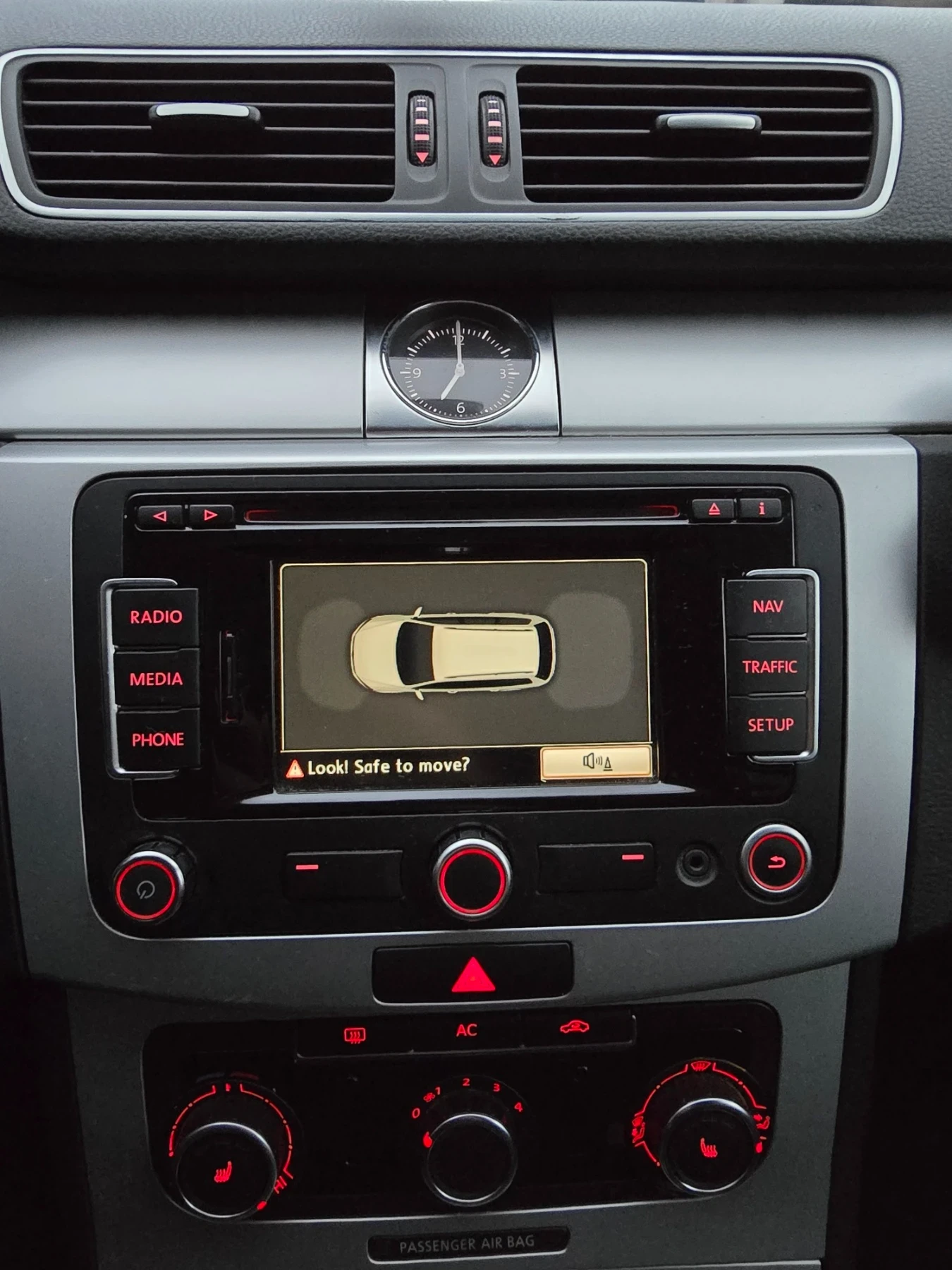 VW Passat 2.0 TDI - изображение 8