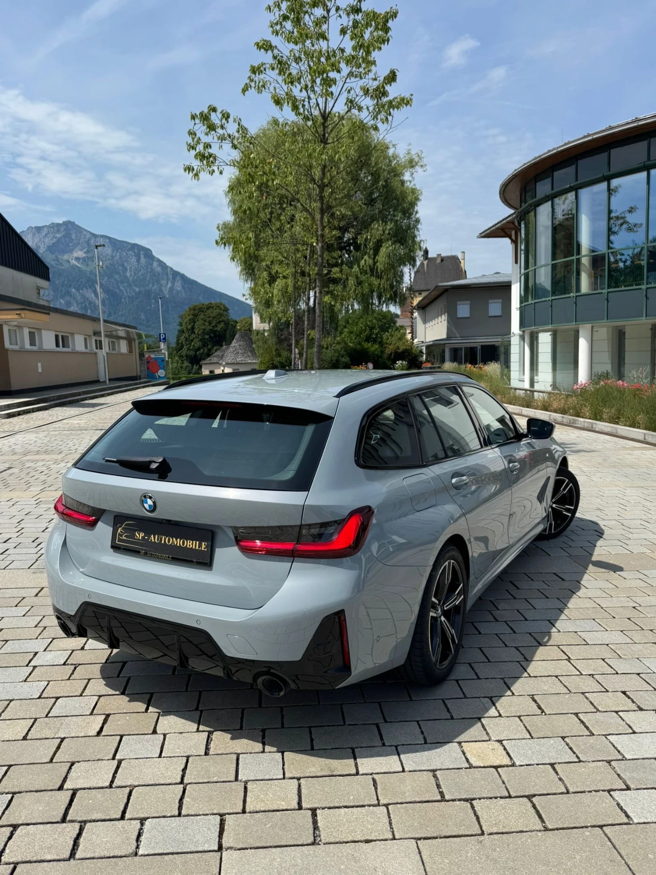 BMW 320, снимка 5 - Автомобили и джипове - 53572090