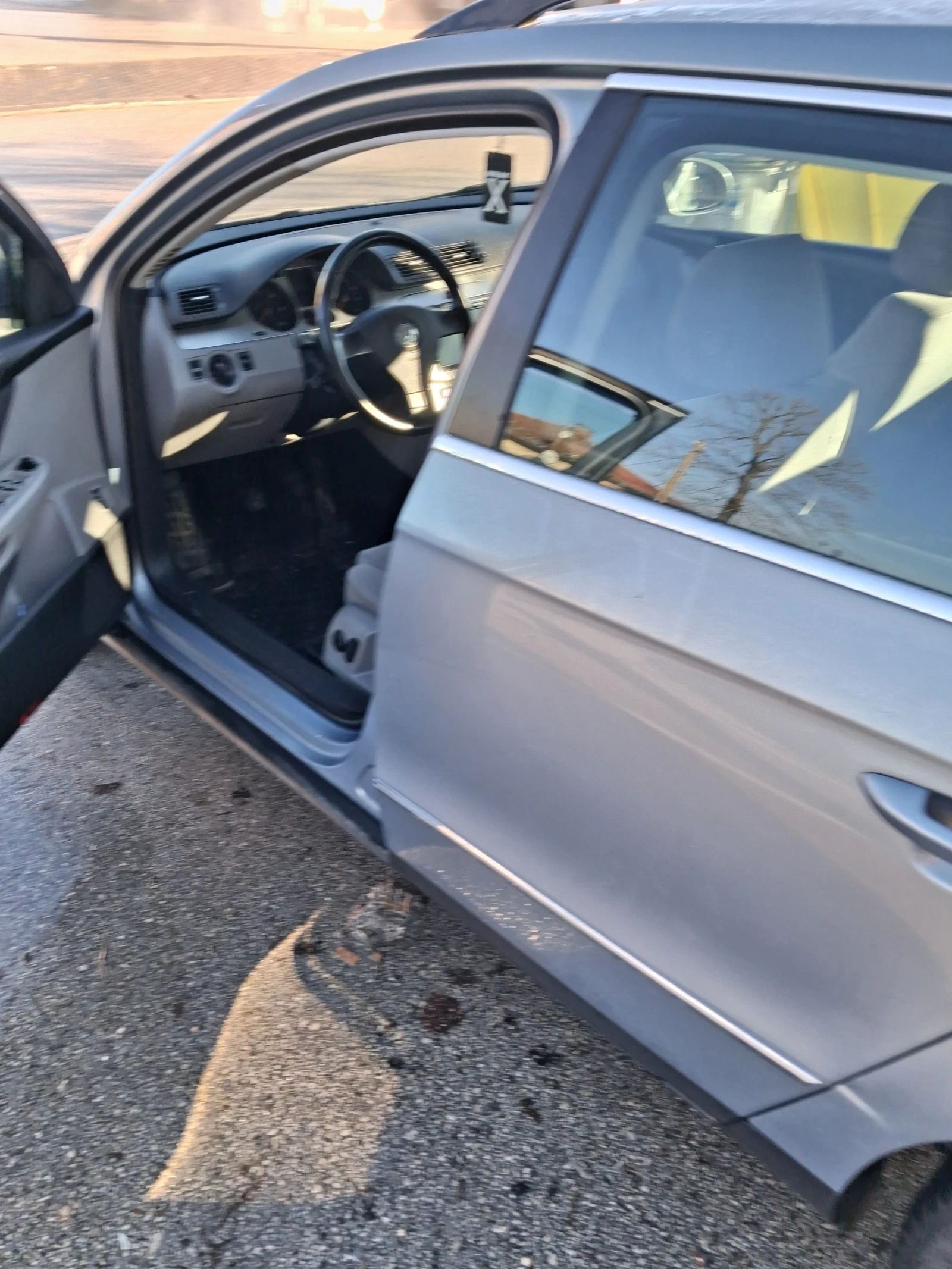 VW Passat, снимка 12 - Автомобили и джипове - 53818863