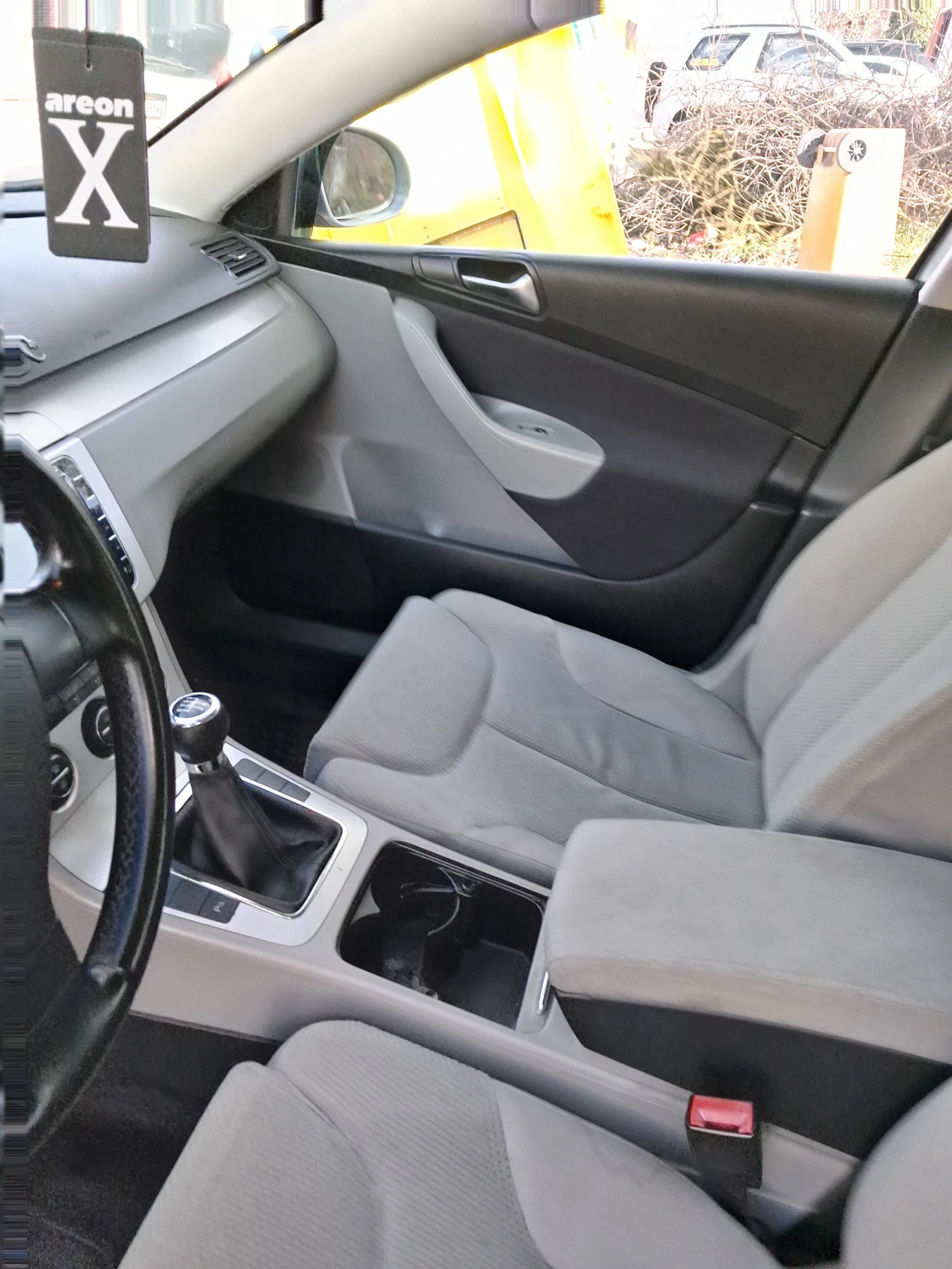 VW Passat, снимка 9 - Автомобили и джипове - 53818863