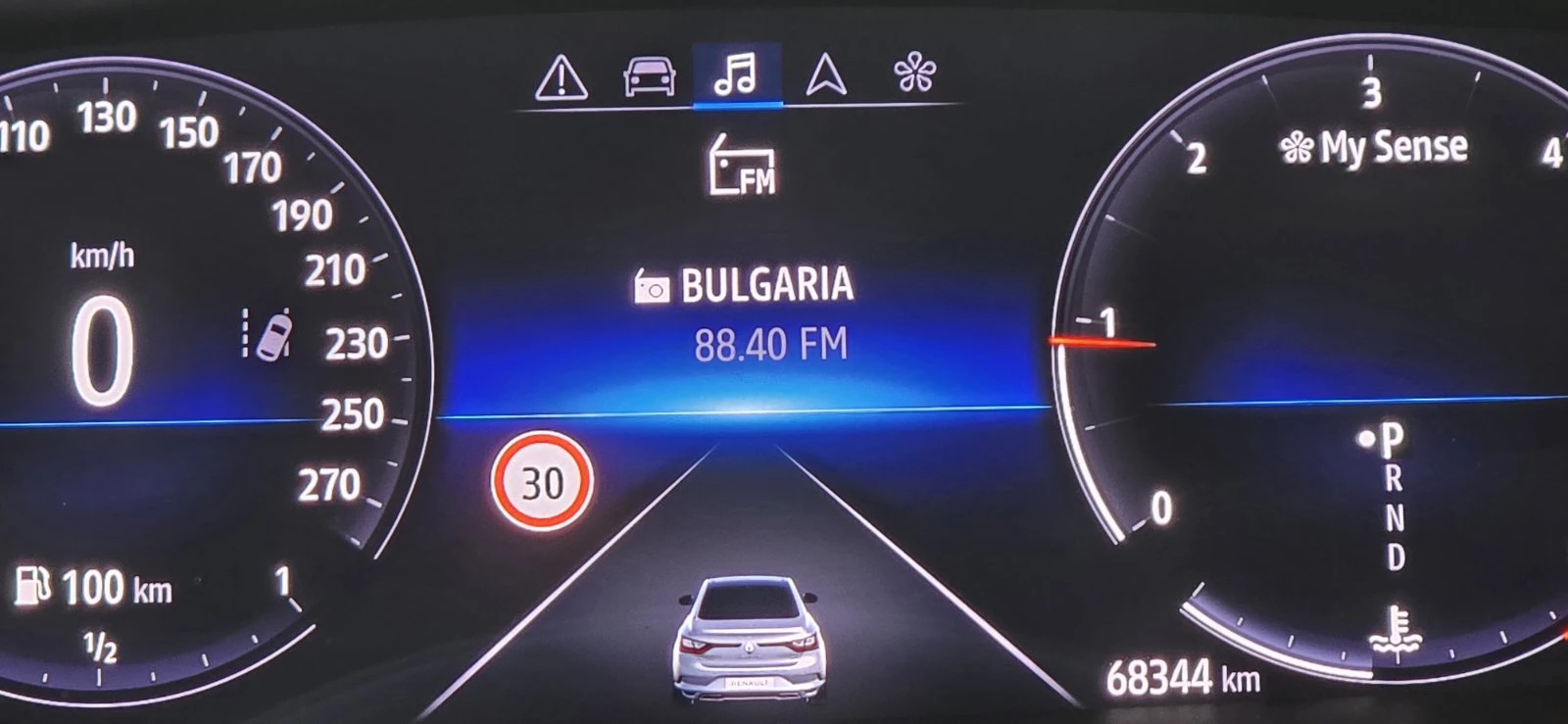 Renault Megane 1.5 DCI, снимка 11 - Автомобили и джипове - 54062843