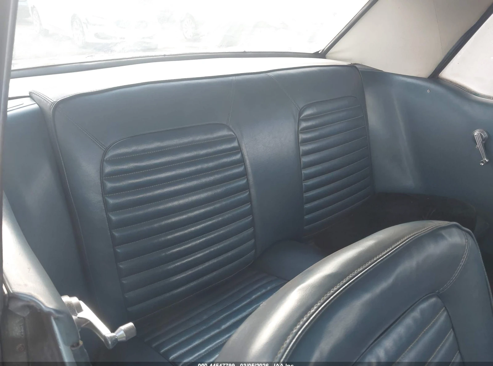 Ford Mustang, снимка 8 - Автомобили и джипове - 54308251