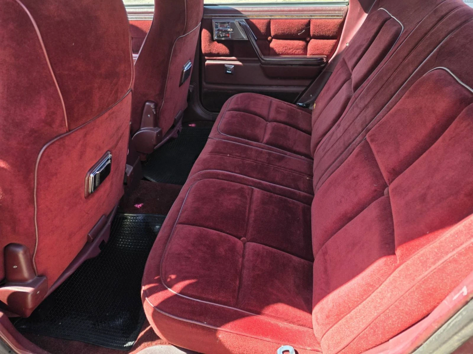 Oldsmobile Toronado Omega, снимка 10 - Автомобили и джипове - 54400475