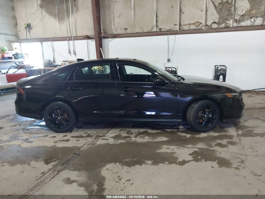 Honda Accord 1.5l Se, снимка 13 - Автомобили и джипове - 54434022