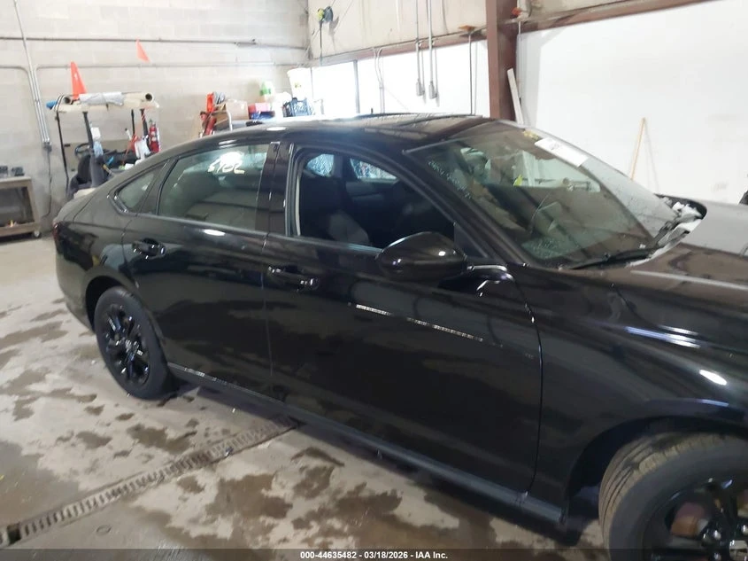 Honda Accord 1.5l Se, снимка 6 - Автомобили и джипове - 54434022