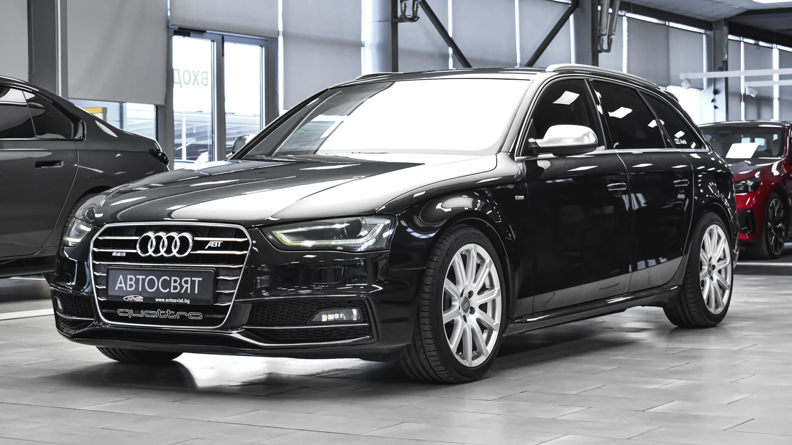 Audi A4 Avant 3.0 TDI V6 quattro S tronic, снимка 4 - Автомобили и джипове - 54830768
