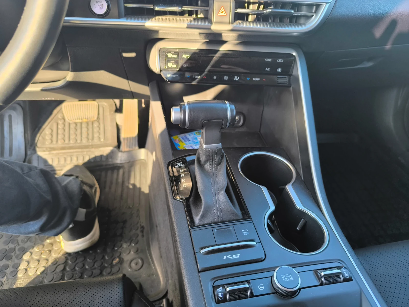 Kia K5 2.0 LPI, снимка 7 - Автомобили и джипове - 55151642