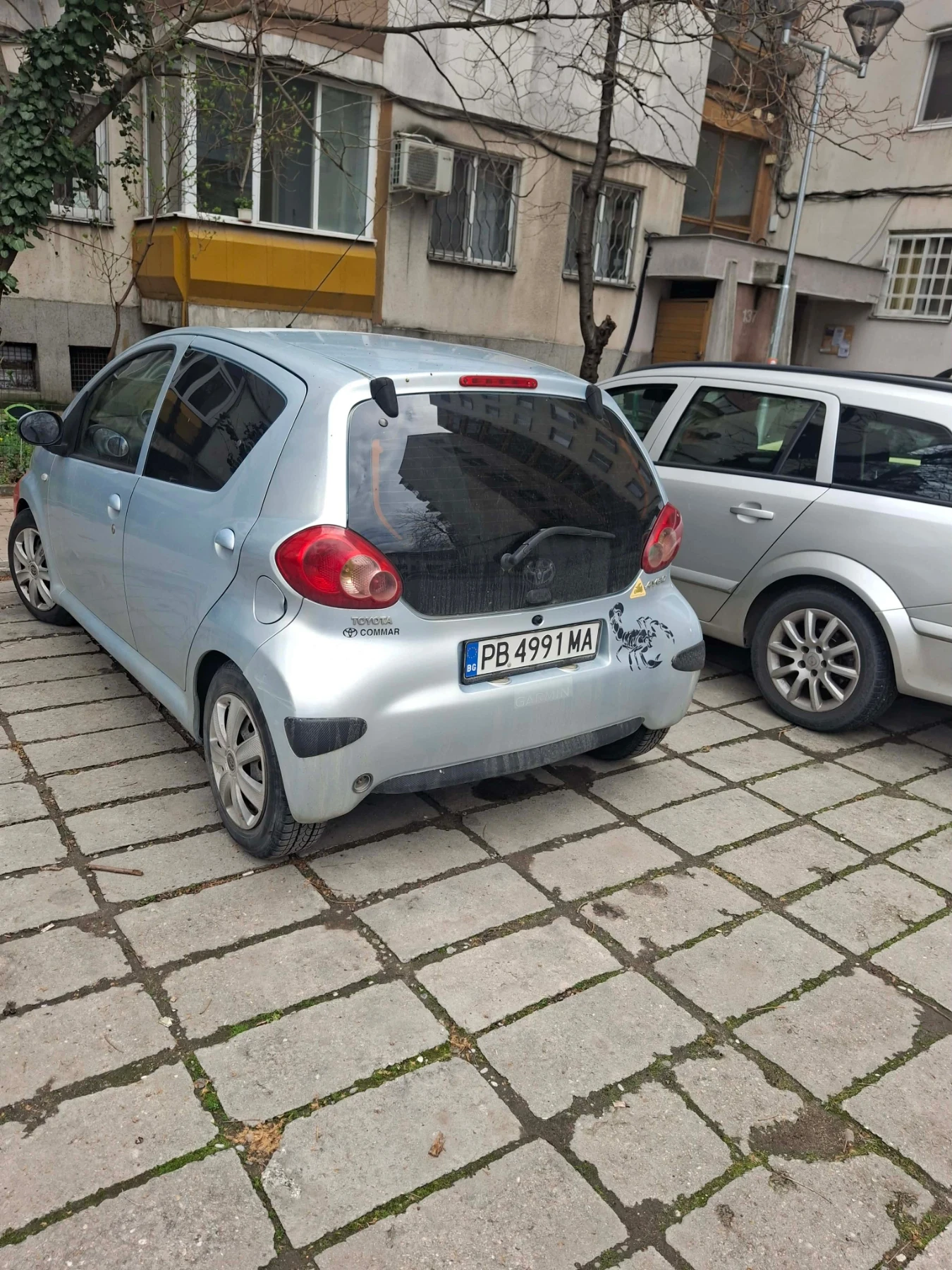 Toyota Aygo Седан, снимка 3 - Автомобили и джипове - 55159399
