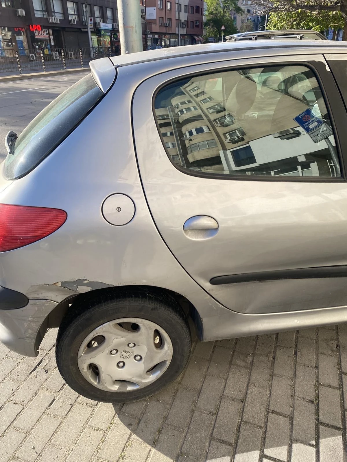 Peugeot 206, снимка 4 - Автомобили и джипове - 55176565