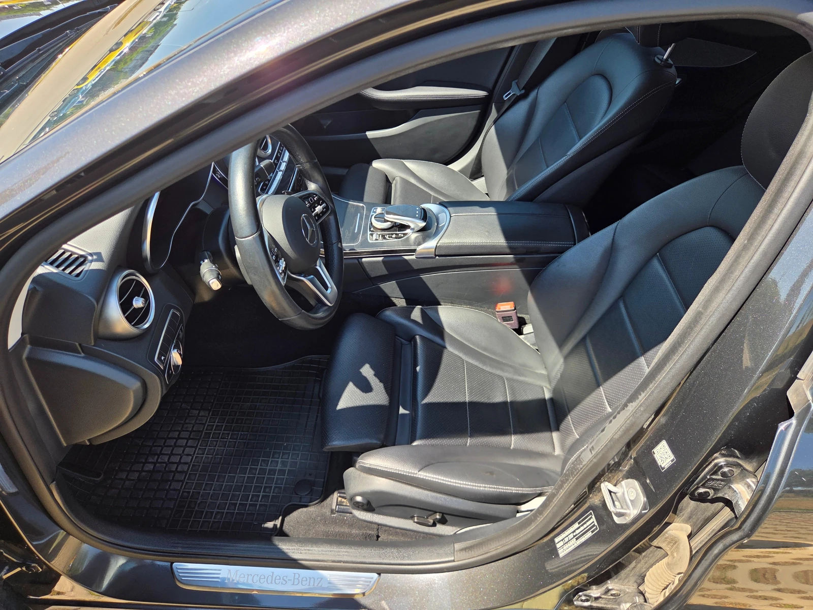 Mercedes-Benz C 300 EQ power Plug-in hybrid , снимка 12 - Автомобили и джипове - 55543554