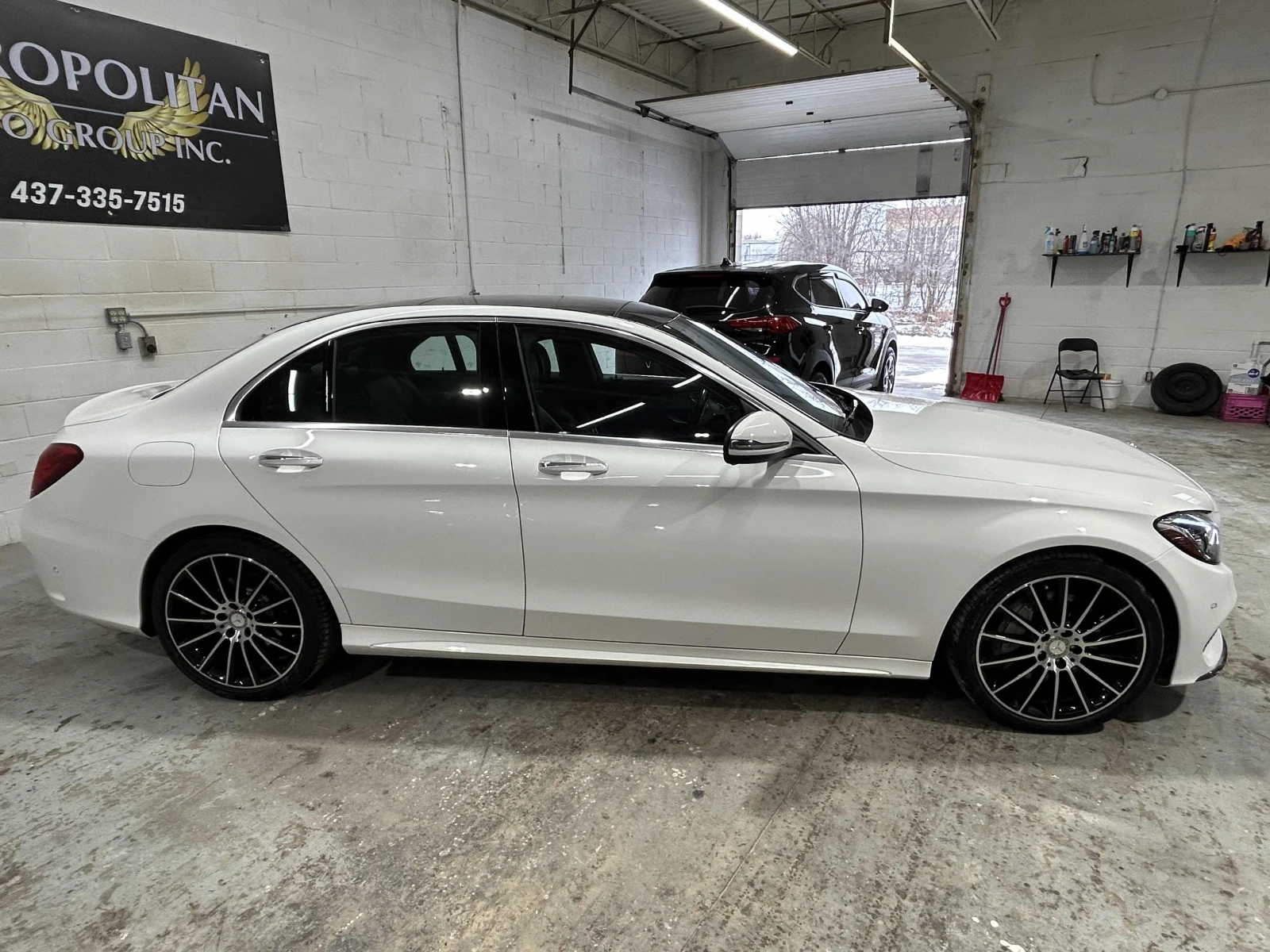 Mercedes-Benz C 300, снимка 3 - Автомобили и джипове - 55689215