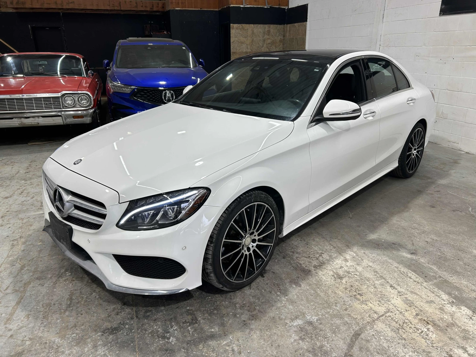 Mercedes-Benz C 300, снимка 6 - Автомобили и джипове - 55689215