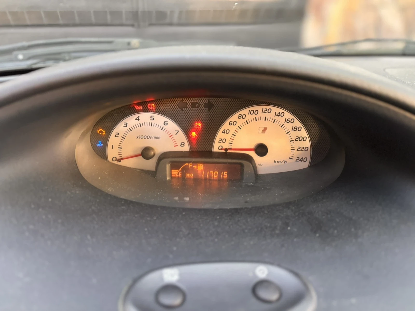 Toyota Yaris Sport, снимка 9 - Автомобили и джипове - 56039056