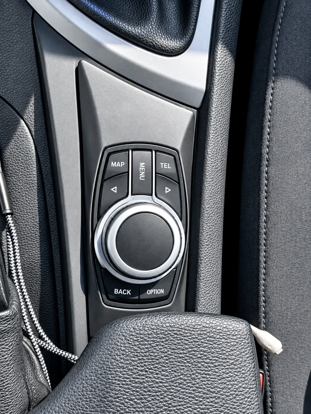 BMW 116 Фейслифт, снимка 7 - Автомобили и джипове - 56096571