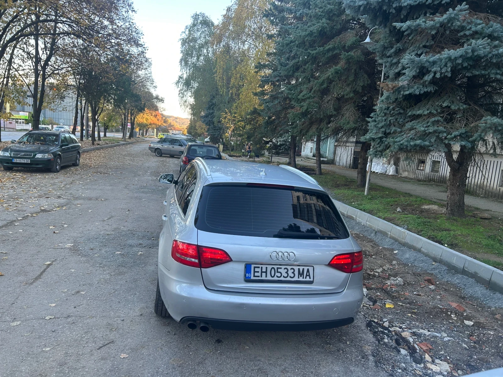 Audi A4 2.0 TDI, снимка 4 - Автомобили и джипове - 56477191