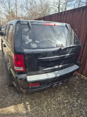 Jeep Grand cherokee 6.1 srt 2бр на части , снимка 4