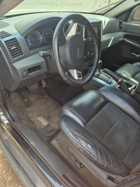Jeep Grand cherokee 6.1 srt 2бр на части , снимка 6