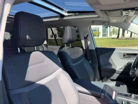 Toyota Rav4 Limited AWD | CARFAX | БЕЗ ИНЦИДЕНТИ, снимка 15