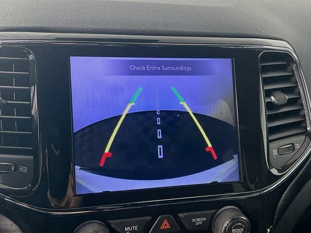 Jeep Grand cherokee !Laredo X 4WD!* АвтоКредит* Цена до БГ*  - изображение 9