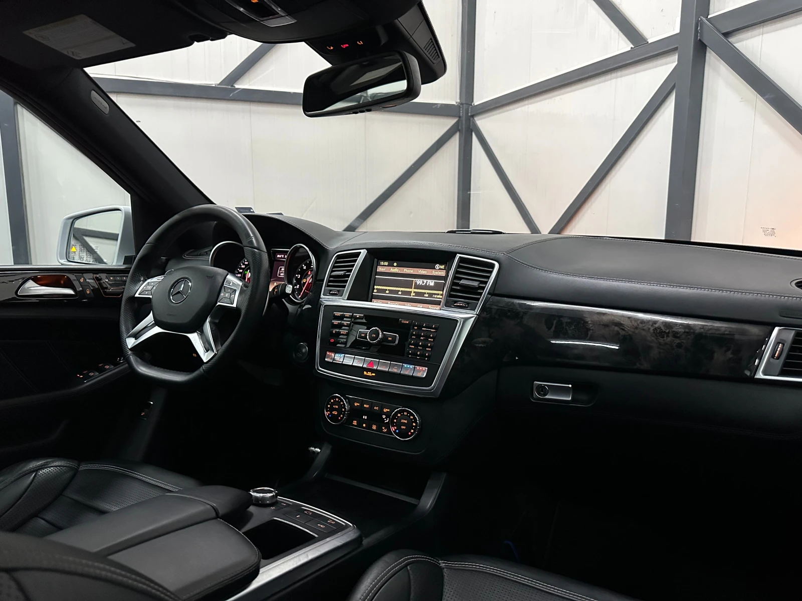 Mercedes-Benz ML 63 AMG �������* ���������* HARMAN/KARDON*  | Mobile.bg � ����������� 9