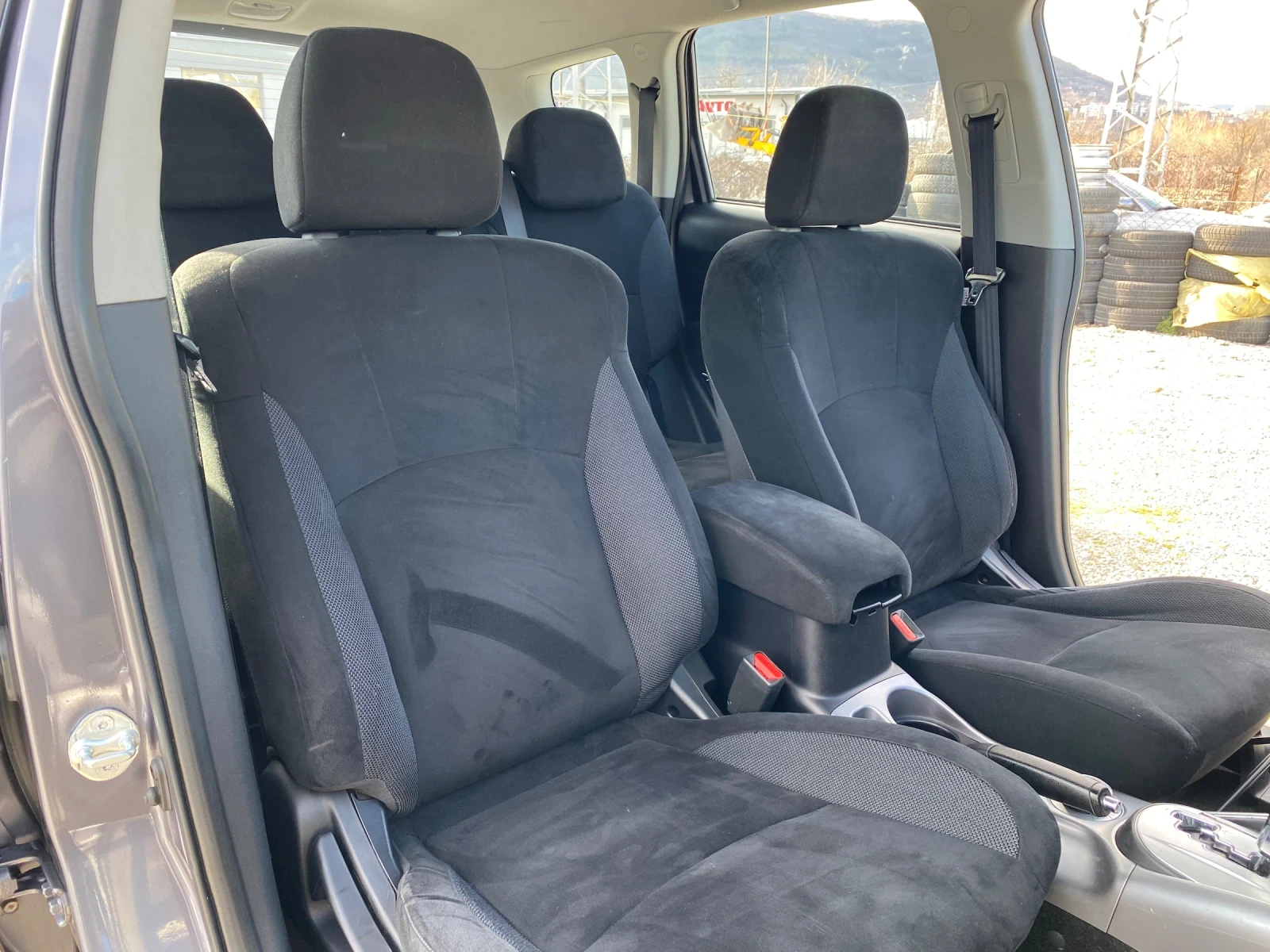 Mitsubishi Outlander 2.4I Автоматик | Mobile.bg — изображение 13