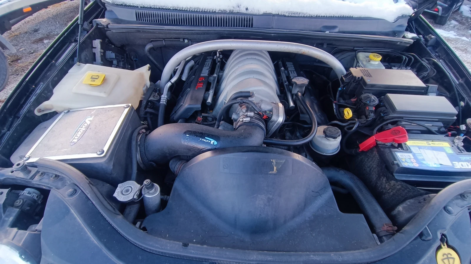 Jeep Grand cherokee 6.1 srt 2бр на части , снимка 13 - Автомобили и джипове - 53611029