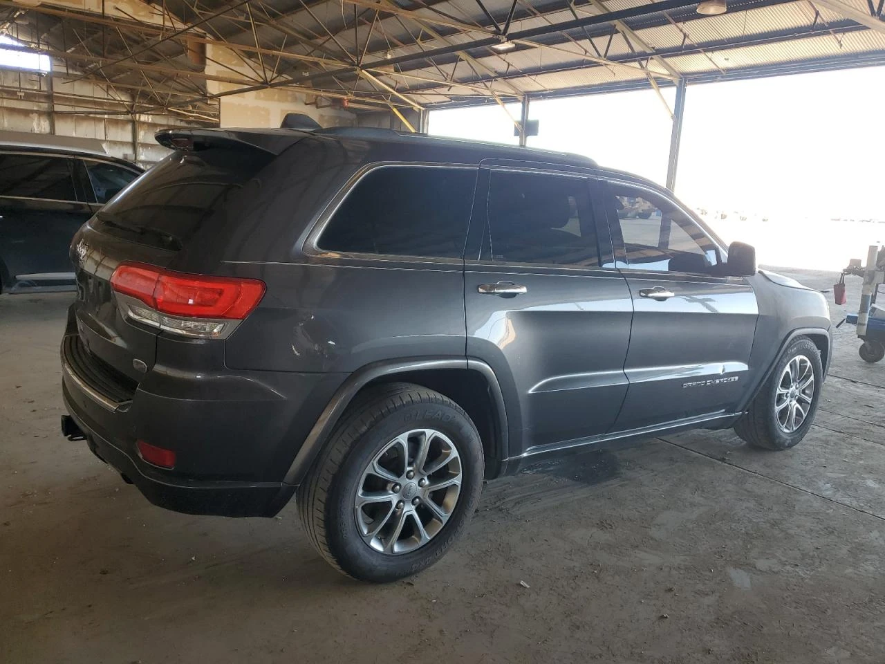 Jeep Grand cherokee OVERLAND / fiksirana tsena - изображение 6