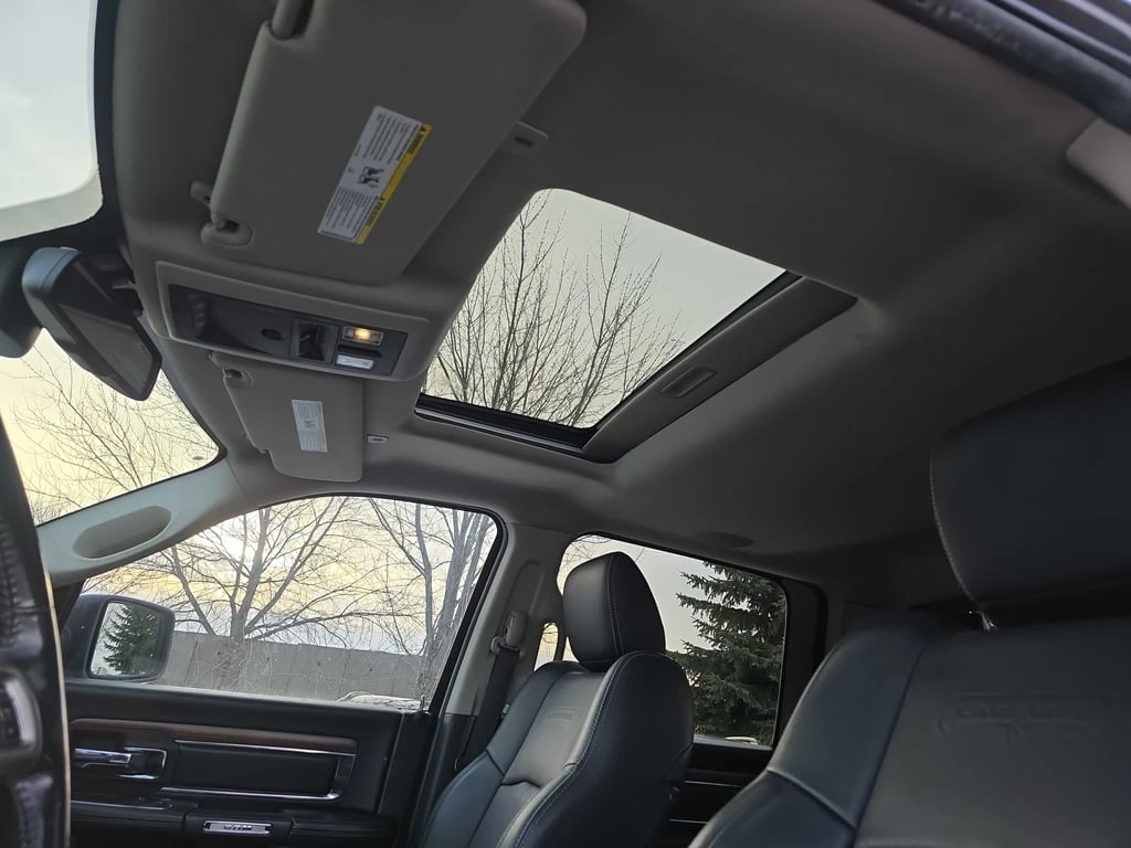 Dodge RAM 1500 * Laramie * CARFAX * ��� ������������ ������ | Mobile.bg � ����������� 11