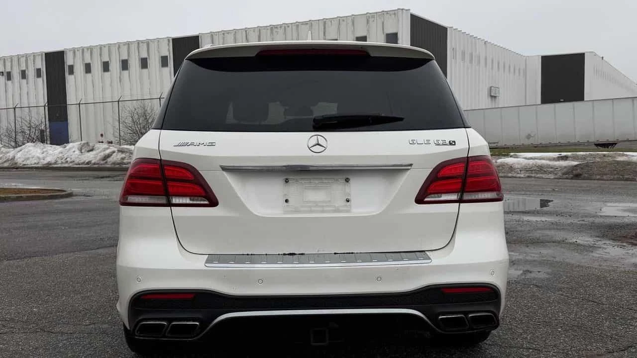 Mercedes-Benz GLE 63 S AMG * 4MATIC * CARFAX * HARMAN * ОБДУХВАНЕ * ПАНОРАМА, снимка 4 - Автомобили и джипове - 53741396