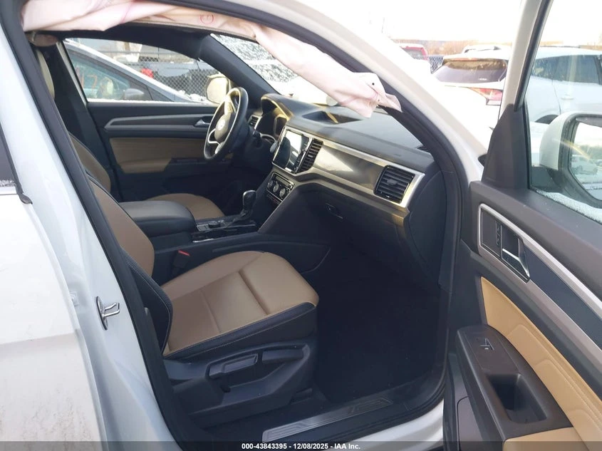 VW Atlas 2l Volkswagen Cross Sport 2.0T Se W/Technology - изображение 5